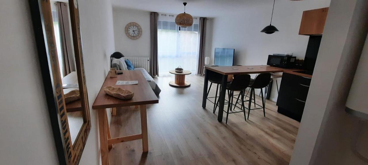 Appartement Renove Totalement - Vue Sur Jardin - 52 M² Houdemont Exterior photo